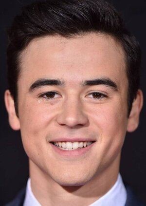 actor-keean-johnson-804685_large.jpg