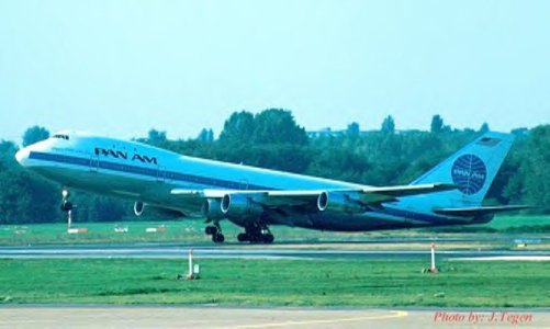 747100takeoff PAN AM.jpg