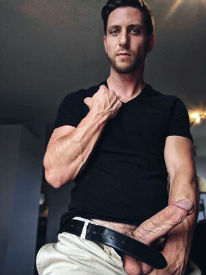 SERVESUCK-DAT DICK.jpg