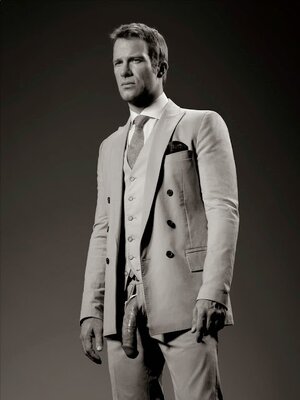 pants out x8bbRJ1qfj5nio1_1280.jpg