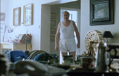 Roy Hudd in Karaoke e02 (3).png