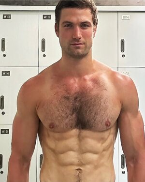 Screenshot_20240603-140834_Samsung Internet.jpg