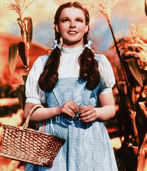 Dorothy_Gale_(Judy_Garland).jpg