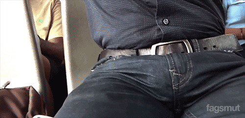 Levis (2).gif