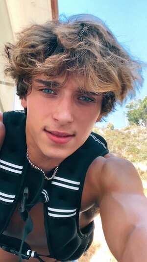 TikTok · Josh Richards.jpeg