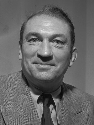 Victor_McLaglen,_1935.jpg