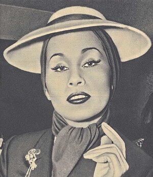 Yma_Sumac_in_Italy.jpg