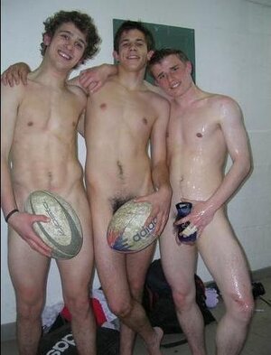 young_rugby_players_on_tour_undressing_12[1].JPG