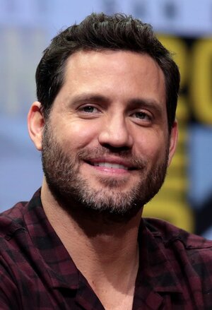 1200px-Edgar_Ramirez_by_Gage_Skidmore.jpg
