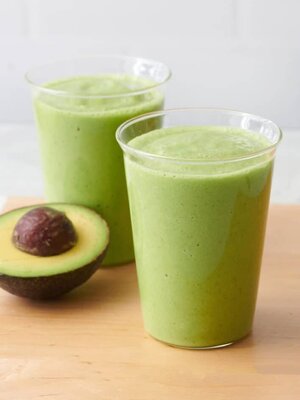 Avocado-Smoothie-07-709x1065.jpg