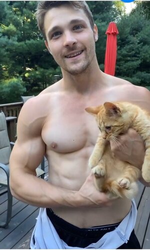 Screenshot_20240723-181015_Samsung Internet.jpg