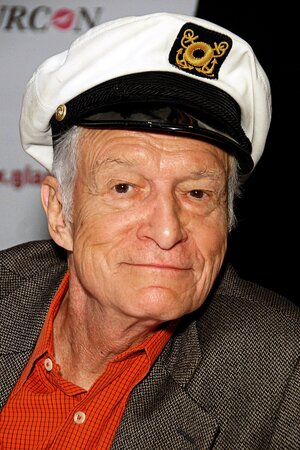 Hugh_Hefner_Glamourcon_2010.jpg