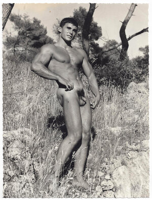 54ecee1cf735_Bud Lanter [Ferrero] 06c.jpg