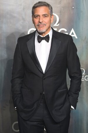 hbz-silver-fox-george-clooney-1498509094.jpg