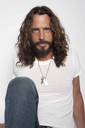 chris-cornell2-63cbf62907a0428685a7cd8825cec274.jpg