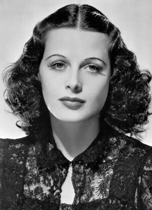 Hedy_Lamarr_1939_crop.jpg