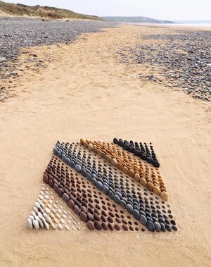 Land-Art-Sculptures-by-Jon-Foreman-9586.jpg