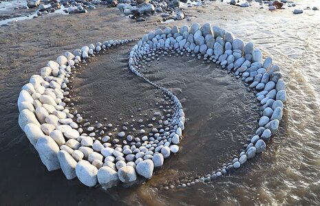 Land-Art-Sculptures-by-Jon-Foreman-06567847.jpg