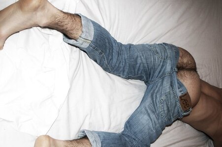 lee jeans exposed hairy ass.jpg
