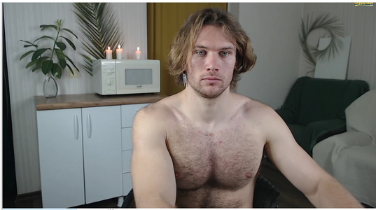 Chaturbate guy.png