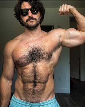 Screenshot_20240824-000533_Samsung Internet.jpg