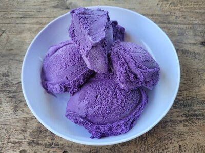 Ube_Ice_Cream_(Philippines)_02.jpg