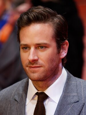 Armie_Hammer_Final_Portrait_Red_Carpet_Berlinale_2017_(cropped).jpg