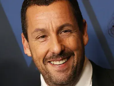 Actor-Adam-Sandler-2019.webp