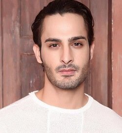 umar-riaz.jpg