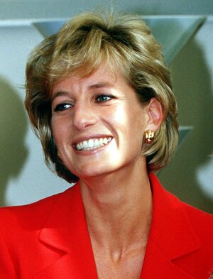 Princess-Diana-London-Lighthouse.jpg