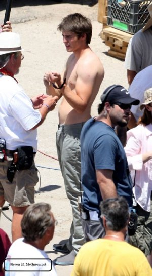 Steven R Mcqueen onset.jpg