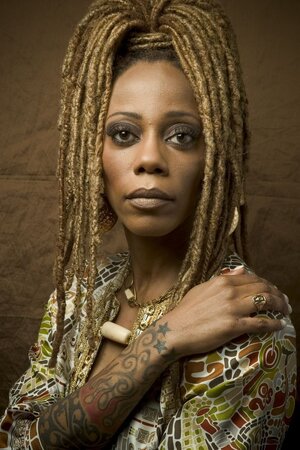 looking like a goddess, MADtv's Debra Wilson.jpeg
