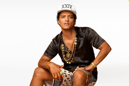 bruno-mars_MI0004141313-MN0001032082.jpg