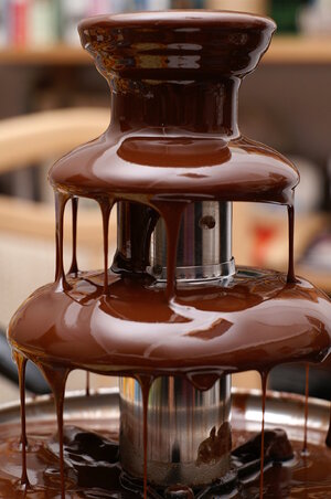 Small_Chocolate_Fountain.JPG