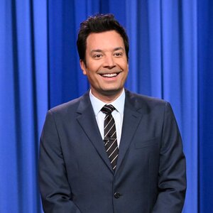 0d9781978a5bbc0ffceb119b69bcf41c5f-jimmyfallon.2x.rsquare.w330.jpg