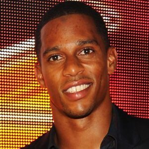 victor-cruz-21322207-1-402.jpg