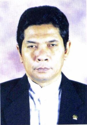Zainal_Ma'arif,_Buku_Kenangan_Anggota_Dewan_Perwakilan_Rakyat_Republik_Indonesia_Periode_2004-...jpg