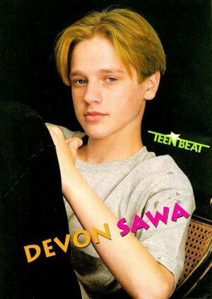 Last additions - Devon Sawa - Canadian Gold.jpeg