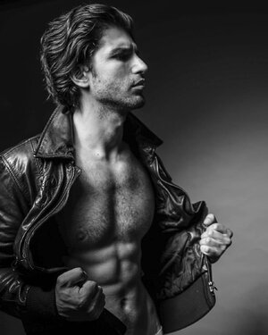 Elmeni Ajdari 75352134.jpg