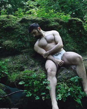 Leo Ursini 50-leo-takes-pics-2017.jpg