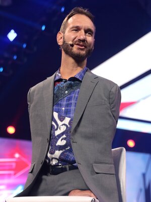 Nick_Vujicic_(51770686466)_(cropped).jpg