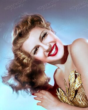 Rita_Hayworth_in_DOWN_TO_EARTH_1947_color_620x.jpg