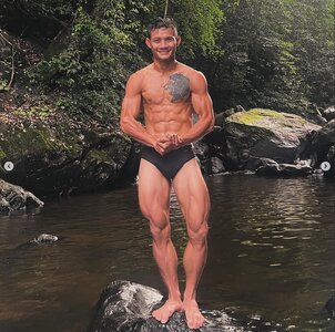 Suablack 3.jpg Suablack 3.jpg