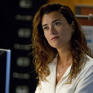 ncis-ziva-david-1550062929.jpg