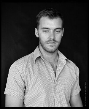 Przemek Winnicki pianista 2014.jpg