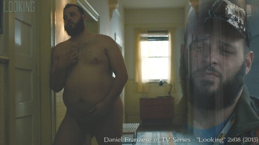 Daniel_Franzese-Looking2x08_2015_01.jpg