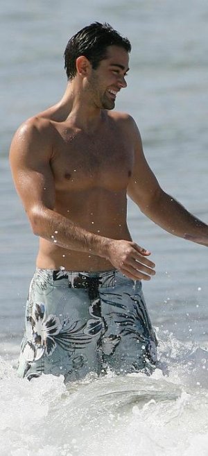 Jesse Metcalfe (3).jpg