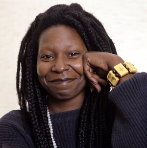 Whoopi-Goldberg_1990-rexfeatures_176871a.jpg