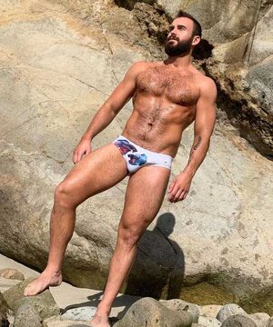 1 zacharyxholland (2).jpg