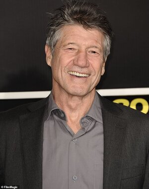 57780369-10814021-Sad_loss_Hollywood_character_actor_Fred_Ward_died_on_May_8_at_th-m-54_165245...jpg